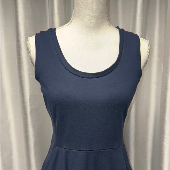 Banana Republic Navy Blue Sleeveless Dress With Pockets Size 4 - Picture 3 of 9